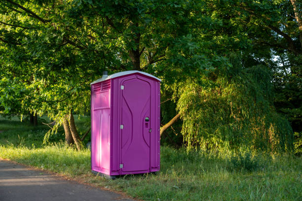 Best Portable Restroom Servicing (Cleaning and Restocking)  in Duson, LA